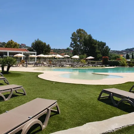 Rebi Village Casa vacanze Imperia