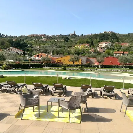 Rebi Village Casa vacanze Imperia