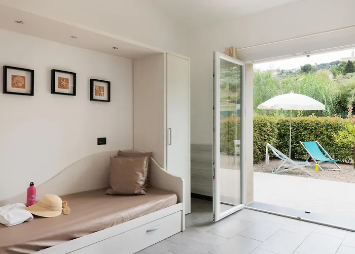 Rebi Village Tatil Evi Imperia