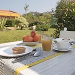 Rebi Village Vakantiehuis *