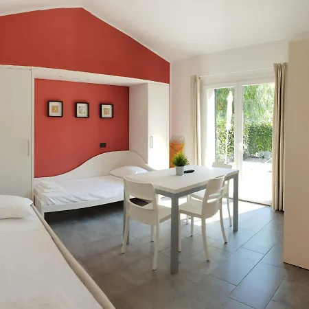 Rebi Village Ferienhaus Imperia