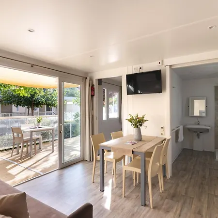 度假居 Rebi Village *