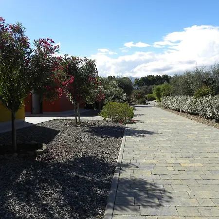 Rebi Village 因佩里亚