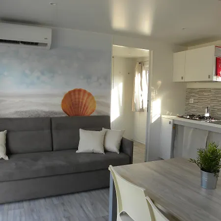 Rebi Village Ferienhaus