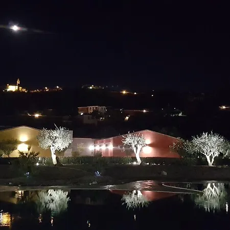 Rebi Village Dom wakacyjny