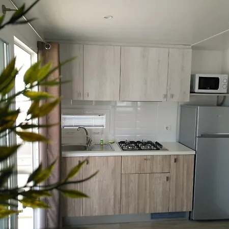 Rebi Village 因佩里亚