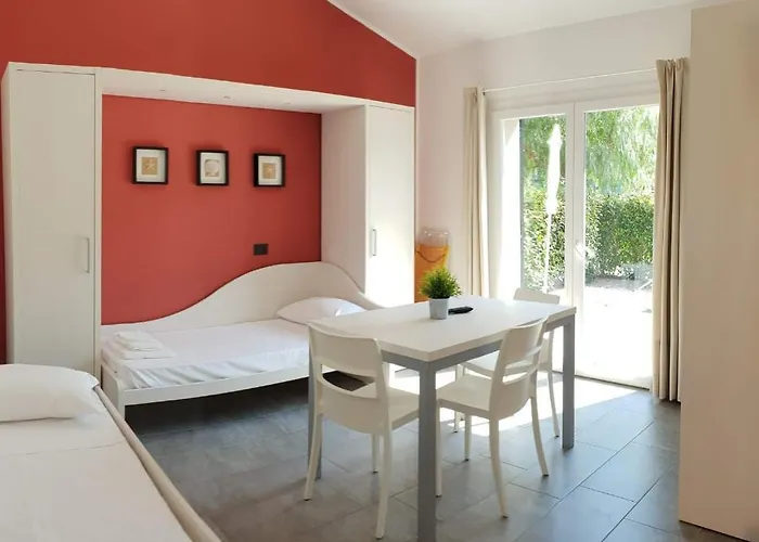 Rebi Village Semesterbostad Imperia