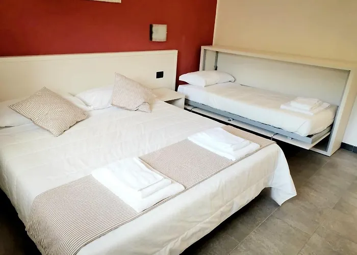 Rebi Village Feriehus *