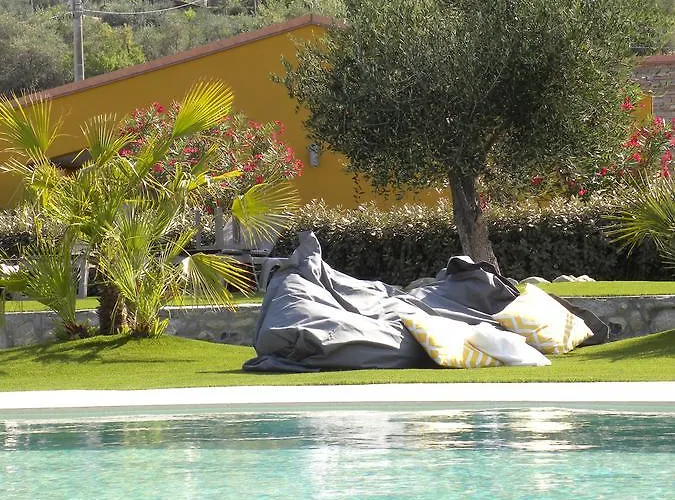 Rebi Village Semesterbostad