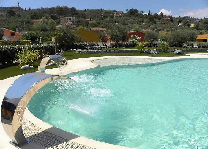 Rebi Village Semesterbostad Imperia